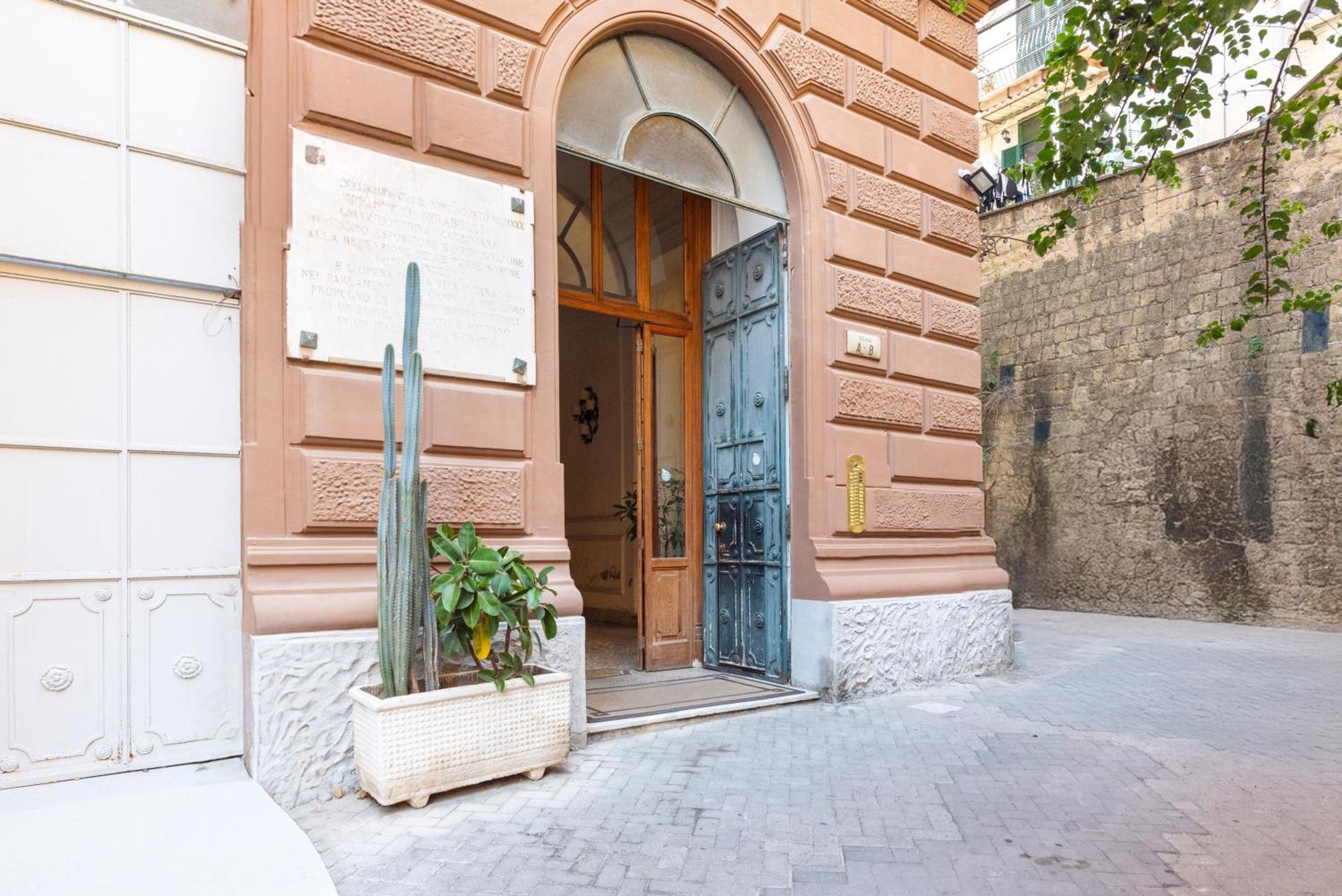 B&B Le Stanze Dei Mille Napoli Dış mekan fotoğraf